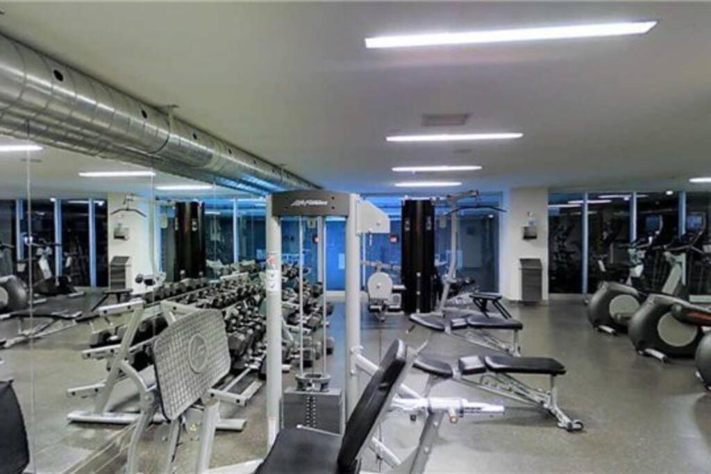Luxury Suite Downtown Toronto Near Cn Tower Exterior foto