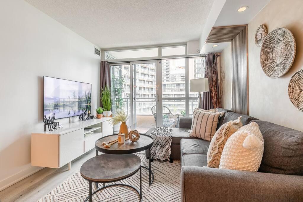 Luxury Suite Downtown Toronto Near Cn Tower Exterior foto